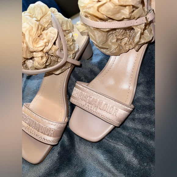 NWOT DIOR Dway Heeled Sandal - Picture 5 of 8